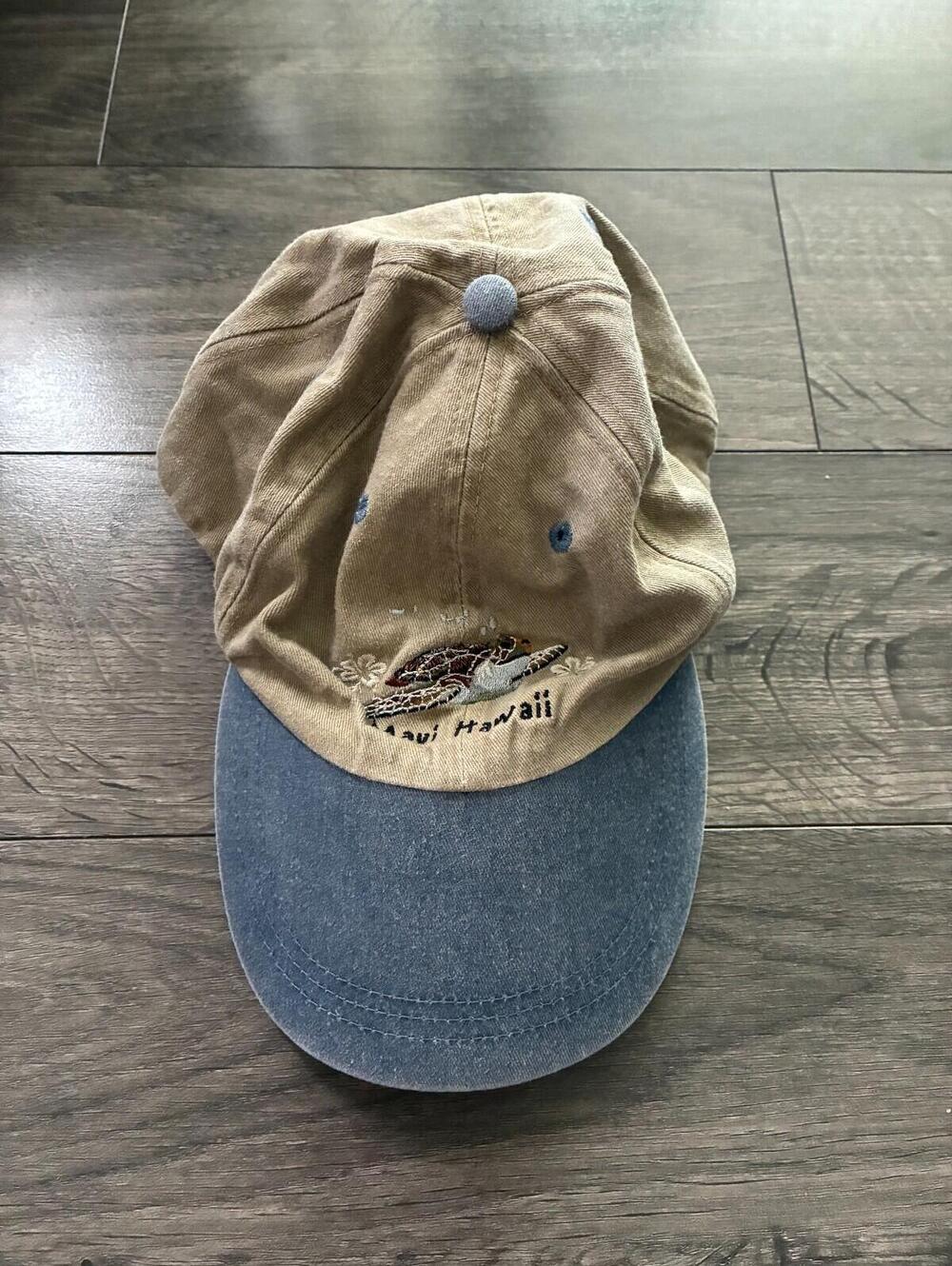 Maui Hawaii baseball cap with turtle embroidery